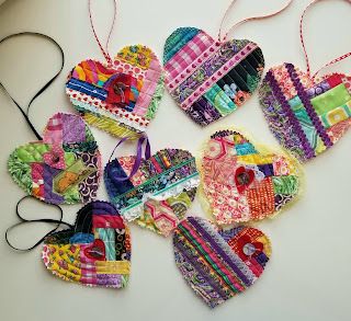 Heart Projects, Scrap Fabric Crafts, Scrap Fabric Projects, Fabric Hearts, Fabric Heart, Small Sewing Projects, Heart Crafts, Heart Quilt, Fabric Ornaments