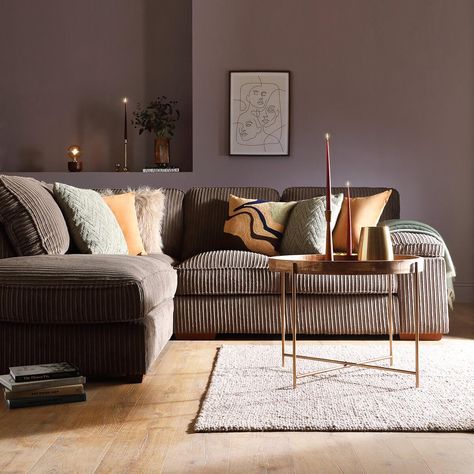 Earthy hues are chic, calming, and create a welcoming atmosphere. Taupe Couch, Taupe Sofa, Trendy Sofas, Living Room Wall Color, Brown Leather Sofa, Brown Sofa, Interior Trend, A Living Room, Corner Sofa