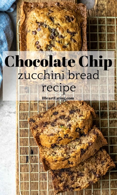 Moist Zucchini Bread, Zucchini Recipes Dessert, Chocolate Chip Zucchini Bread, Summer Zucchini, Zucchini Bread Recipe, Chocolate Chip Bread, Breakfast Bread, Zucchini Bread Recipes, Recipes Sweet