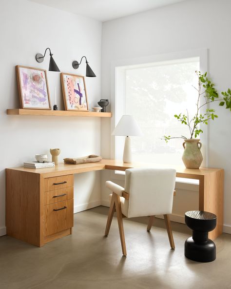 Bryn Mawr, Cozy Home Office, Corner Office, Wood Beam Ceiling, Office Inspo, Design Del Prodotto, Office Inspiration, Step Inside, Studio S