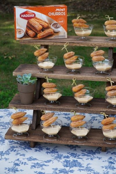 4 Dips For Your Perfect Churro Station! A Must Have For Your Next Event | Articles Churros At A Wedding, Churros Dessert Table, Churro Cart Ideas, Churro Bar Ideas, Churro Bar Wedding, Churro Station, Churro Cups, Frozen Churros, Churro Dessert