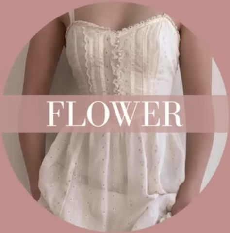 Mushroom Flower Style Roots, Style Roots Flower, Flower Style Root, Ellie Jean-royden Style Roots Flower, Flower Style Root Outfits, Ellie Jean-royden Style Roots, Mushroom Style Root, Celeb Outfits, Style Roots