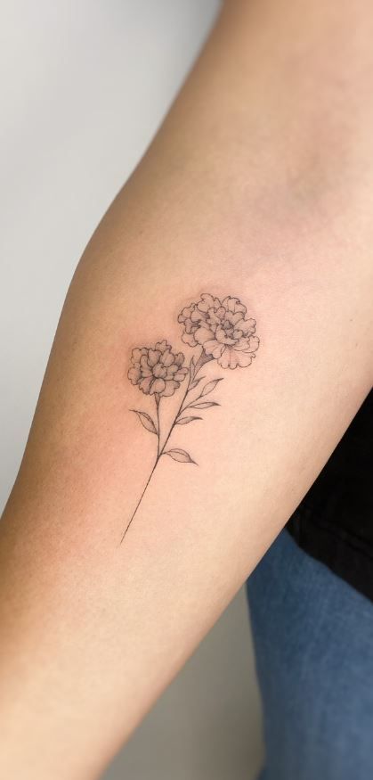 100 Meaningful Marigold Tattoos, Designs & Ideas - Tattoo Me Now Patchwork, Marigold And Cosmos Tattoo, Marigold Tattoos, Small Flower Tattoo, Carnation Flower Tattoo, Marigold Tattoo, Carnation Tattoo, Tattoo Me, Tattoo Line