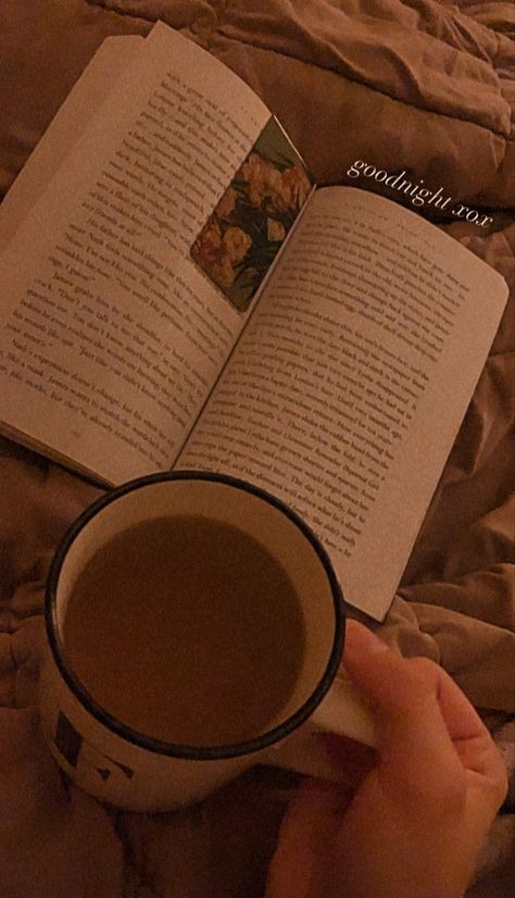 Coffee Night, Note Taking Tips, Book Coffee, Reading Motivation, Book Instagram, Book Annotation, Book Study, Coffee And Books, Night Routine