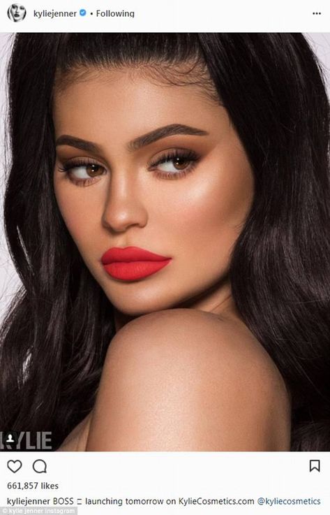 Mac Brave, Foxy Eyes, Black Matte Lipstick, Robert Kardashian Jr, Mac Velvet Teddy, Kylie Jenner Lips, Jenner Makeup, Kylie Jenner Instagram, Wedding Makeup For Brown Eyes