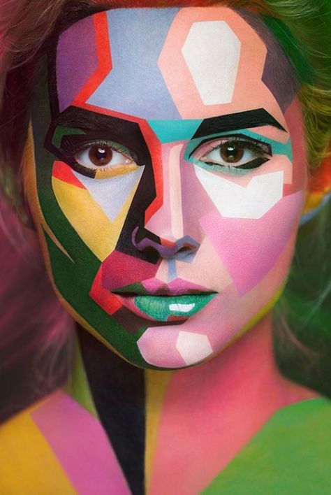 6 Halloween Makeup Ideas We’re Stealing From Pinterest Pop Art, Maquillaje Pop Art, Halloweenský Makeup, Pop Art Makeup, Hur Man Målar, Sfx Makeup, Maquillage Halloween, Art Pop, Fantasy Makeup