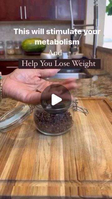 Health☘️ | Fitness 💪| Tips🌟 on Instagram: "THE BENEFITS OF DRINKING CLOVE TEA  Please Dm for credit/ removal   Clove tea is a popular herbal beverage that is made by infusing dried clove buds in hot water. Cloves are known for their unique flavor and aroma, but they also offer several potential health benefits when consumed as a tea. Here are some of the health benefits associated with clove tea:  1. Digestive Health: Clove tea can aid in digestion by stimulating the production of digestive enzymes. It may help relieve digestive issues such as bloating, gas, and indigestion.  2. Anti-inflammatory Properties: Cloves contain compounds with anti-inflammatory effects, such as eugenol. Drinking clove tea may help reduce inflammation in the body and alleviate symptoms of inflammatory condition Cloves Health Benefits, Clove Tea, Ginger Tea Benefits, Making Medicine, Cloves Benefits, Ginger Smoothie, Herbal Drinks, Healthy Herbs, Digestive Issues