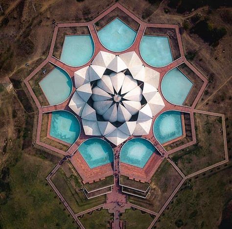 Lotus Flower Temple in Delhi, India.... Nice shoot by @wheresmonti Flower Architecture, Biomimicry Architecture, Beijing National Stadium, Water Collection System, Lotus Temple, Temple Photography, Milwaukee Art Museum, Milwaukee Art, Ceiling Art