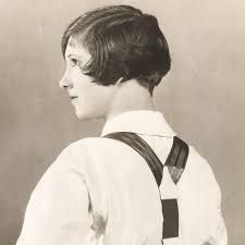 Eton Crop, 1920 Hairstyles, Hairstyles 1920, Bob Updo, Curled Bob, 1920s Photos, 1920s Hair, Crop Haircut, Crop Hair