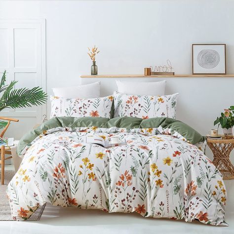 White Floral Duvet Cover, Bedding Style, Friends Women, Duvet Cover Queen, Striped Bedding, Full Duvet Cover, Floral Duvet Cover, Floral Bedding, Floral Duvet