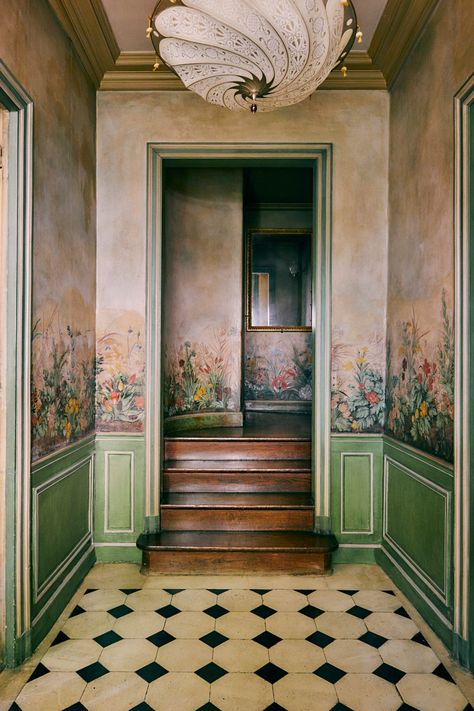 Hotel Particulier Paris, Ad Magazine, Dr House, Entryway Hallway, French Interior, Pierre Frey, Rive Gauche, Apartment Inspiration, Where The Heart Is