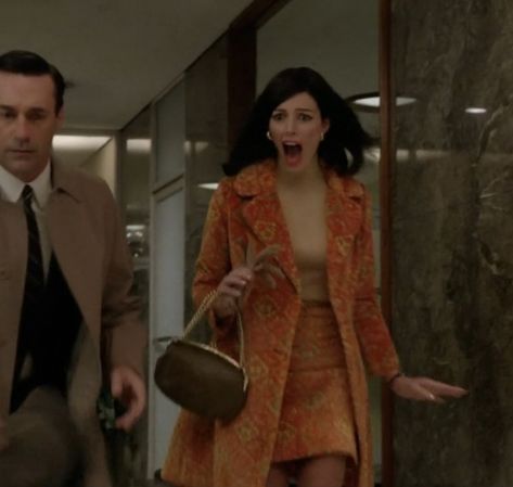 James Bond Dresses, Megan Draper, Fran Fine Outfits, Mad Men Party, Beauty Uniforms, Mad Men Dresses, Sweet Charity, Mad Men Fashion, Fifties Fashion