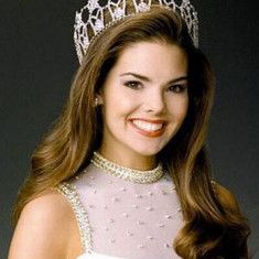 Miss USA & Teen USA - Pageant Planet Miss Universe 1999, Pageant Headshots, Studio Headshots, Miss Teen Usa, Kimberly Ann, Pageant Hair, Teen Usa, Miss Usa, Miss America