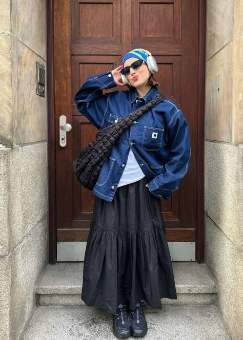 Slip Dress Over Jeans, Christmas Banquet Outfit, Long Skirt Cold Weather Outfit, K Drama Fashion Women, Feminine Baggy Outfit, Autismcore Aesthetic Outfits, Mascfem Outfit, Clean Outfits For Women, Japanese Denim Outfit