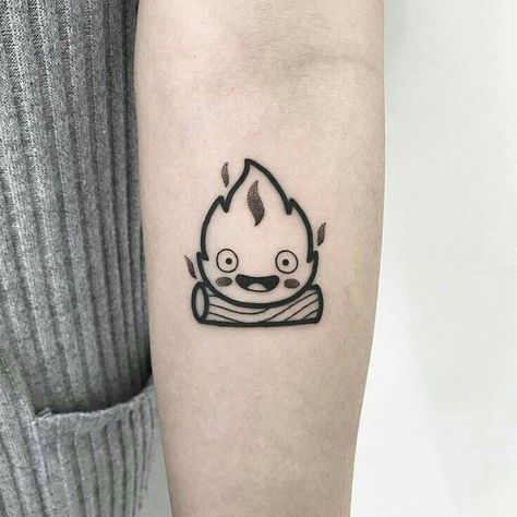 Hugo Tattooer, Cute Tattoo Designs, Last Airbender, Star Wars Harry Potter, Studio Ghibli Tattoo, Pop Art Tattoos, 하울의 움직이는 성, Ghibli Tattoo, Cute Tattoo