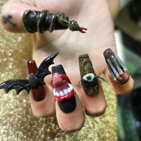 3d Nails Halloween, Gore Halloween Nails, 3d Halloween Nail Art, Halloween 3d Nails, Halloween Nails 3d, Crazy Halloween Nails, 3d Halloween Nails, Gore Nails, Ongles Halloween