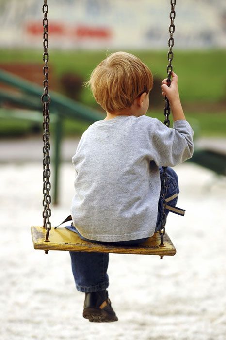 They Won’t Play With Me! What to Do When Your Child is Left Out - ParentMap Developmental Delays, Health Board, Teaching Kindergarten, Positive Parenting, Child Development, Raising Kids, Parenting Advice, Social Skills, Making Friends