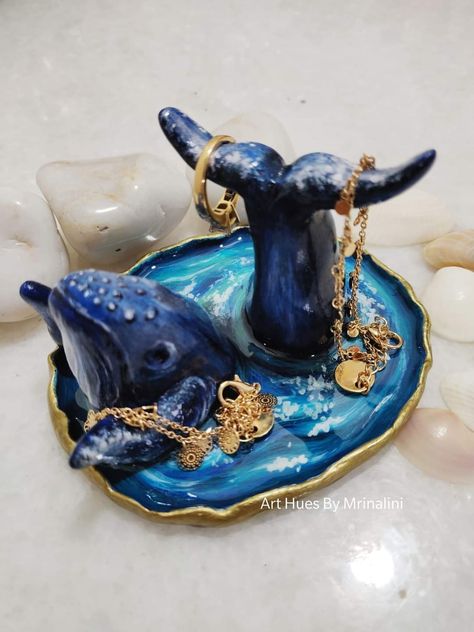 Whale Trinket Dish, Clay Crafts Sea Theme, Whale Clay Art, Clay Decorations Aesthetic, Ocean Themed Clay Projects, Air Dry Clay Projects Ocean, Clay Ideas Ocean, Clay Beach Ideas, Clay Ocean Animals