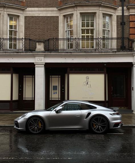 London Cars, Grey Porsche, Silver Porsche, Aesthetic Cars, London Vibes, London Aesthetic, Lux Cars, Last Ride, Turbo S