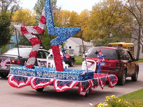 Fourth of July Parade Floats | The official Madison Chamber float: July 4th  (Summerfest Parade Float Decorations, Parade Float Ideas, Carnival Floats, Christmas Parade Floats, Homecoming Floats, Floating Decorations, Homecoming Parade, 4th Of July Parade, Christmas Float Ideas