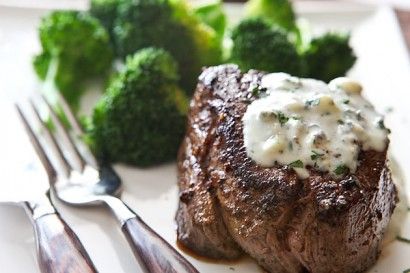 Naked or Dressed? Shallot Butter, Gorgonzola Cream Sauce, Steak Gorgonzola, Grilled Steaks, Gorgonzola Sauce, Mushroom Cream Sauces, Beef Meat, Tasty Kitchen, Spread Recipes