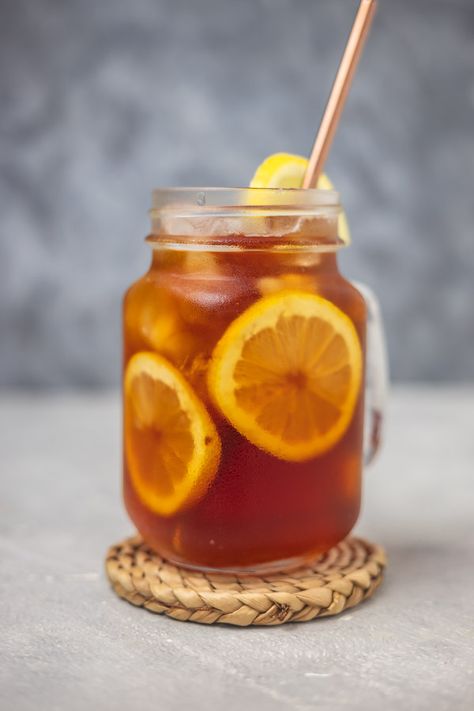 Homemade Iced Tea Recipe Lemon Iced Tea Recipe, Iced Tea Recipes Homemade, Homemade Iced Tea, Mango Pineapple Smoothie, Iced Tea Recipe, Milk Tea Recipes, Making Iced Tea, Tea Labels, Baking Soda And Lemon