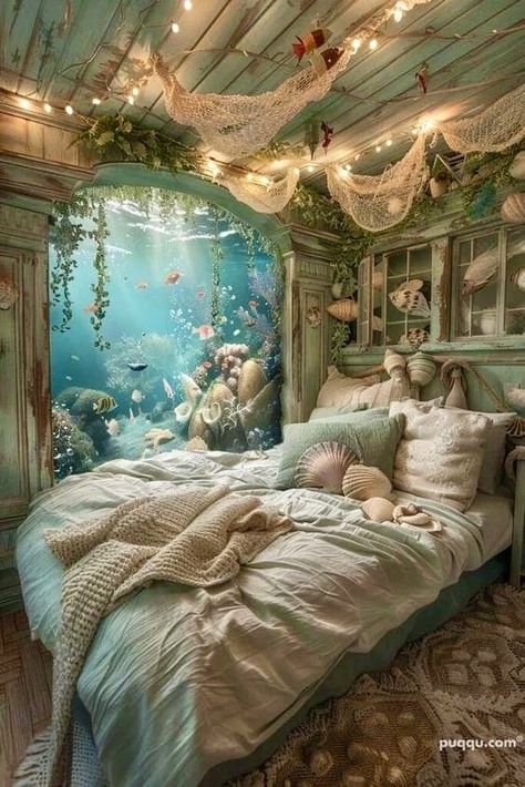 Beachy Textures, Coastal Decor Bedroom, Antique Room Aesthetic, Underwater Bedroom, Sea Bedrooms, Ocean Themed Rooms, Ocean Room Decor, Antique Room, Baddie Apartment