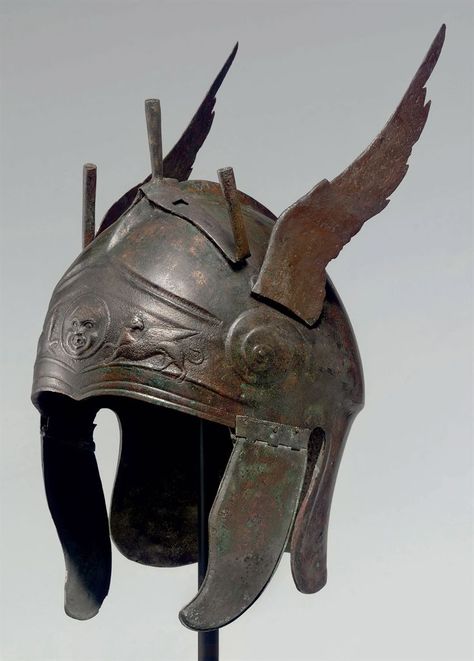 A GREEK BRONZE WINGED HELMET OF CHALCIDIAN TYPE LATE CLASSICAL PERIOD, CIRCA 4TH CENTURY B.C. Winged Helmet, Neck Bone, Greek Helmet, Helmet Armor, Istoria Artei, Ancient Armor, Classical Period, Ancient Warfare, Historical Armor