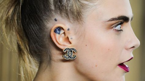 Fish Behind Ear Tattoo, Ear Cartilage Tattoo, Cartilage Tattoo, Helix Tattoo, Tattoo Behind The Ear, Tattoo Ear, Cosmic Tattoo, Space Tattoos, Think Tattoo