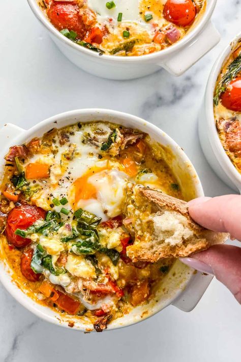 Hummus Breakfast Toast, Eggs Bread Breakfast, Brie Eggs Breakfast, Veggie Forward Breakfast, Baked Eggs Breakfast, Easy Savory Vegetarian Breakfast, Lunch With Eggs Ideas, Greek Egg Bake, Baked Eggs With Tomato And Feta