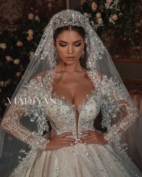 Sleeve Bride Dress, Sleeve Bridal Gown, Princess Bride Dress, Arabian Wedding, Arabic Wedding Dresses, Long Sleeve Bridal Gown, Sparkle Wedding Dress, Wedding Dress Sequin, African Wedding Dress