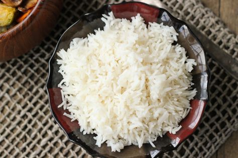 Alton Brown's 'how to cook rice'. **I am such a lousy rice cooker. This might be worth a try. DeR Cook Rice, How To Cook Rice, Bowl Recipe, Side Recipes, White Rice, Rice Dishes, How To Cook, Rice Recipes, Cooking Tips