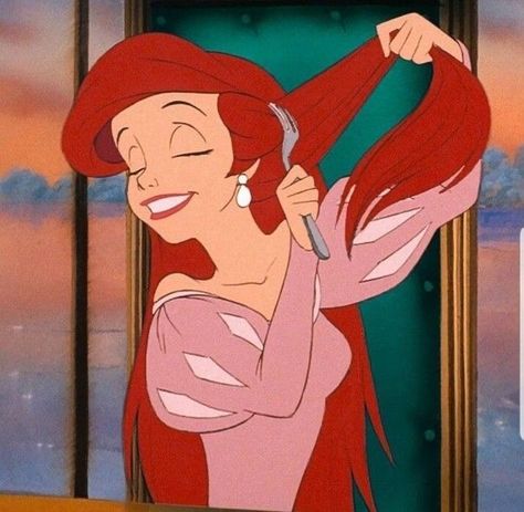 Disney Princesses Aesthetic, Aesthetic Ariel, Princesses Aesthetic, Ariel Icon, Official Disney Princesses, Ariel Disney, Mermaid Wallpapers, Disney Princesses And Princes, Disney Icons