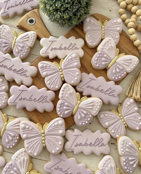 Butterfly Birthday Party Treats, Blue Butterfly Cookies Decorated, Sweet 16 Butterfly Cookies, Tea Party Butterfly, Flower And Butterfly Cookies, Butterfly First Birthday Cookies, Bridal Shower Cookies Butterfly, Butterfly Cookie Ideas, Butterfly Wedding Cookies