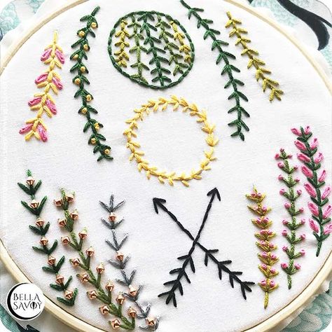 Fern Stitch Embroidery, Fern Stitch, Spider Stitch, Daisy Stitch, Long And Short Stitch, Embroidery Crafts, New Embroidery Designs, Lazy Daisy Stitch, Feather Stitch