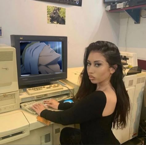 Ruby Cruz, Kali Uchis, Detroit Become Human, Stardew Valley, Reaction Pics, Anime Memes, Computer, Humor, My Saves