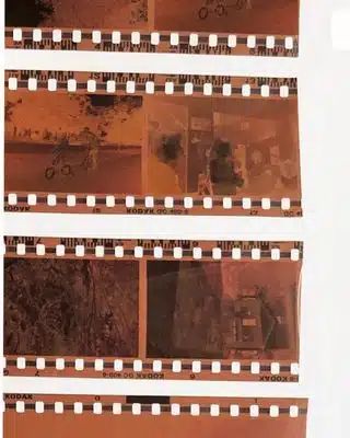 Photo Negatives Crafts, Photo Negatives Art, How To Scan Artwork For Prints, Scanning Artwork For Prints, Negatives Photography, Art With Film Negatives, Scan Old Photos To Digital, Asexual Aesthetic, Photo Developing