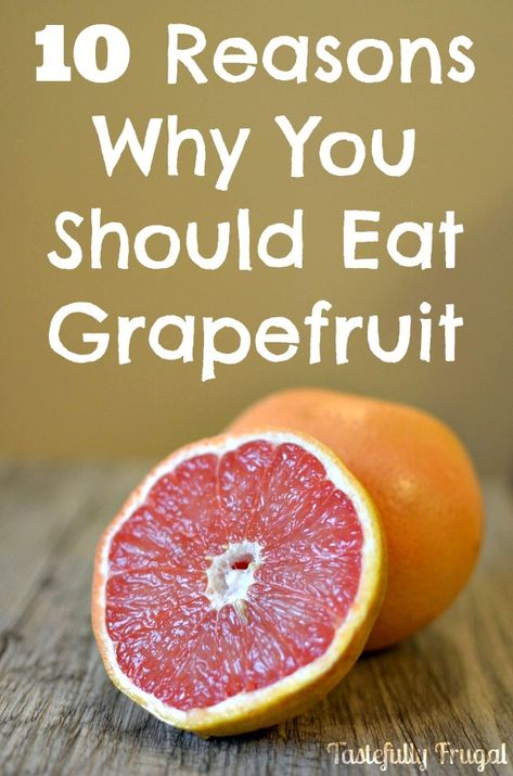 10 reasons to eat grapefruit! #tropical #fruit #citrus #grapefruit http://www.tropicalfruitshop.com Eating Grapefruit, Grapefruit Benefits, Baking Soda Benefits, Grapefruit Diet, Baking Soda Beauty Uses, Best Fat Burning Foods, Chop Suey, Lose 50 Pounds, Fat Burning Foods