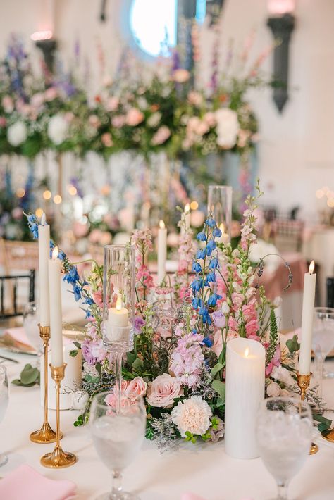 Pastel, Whimsical Garden Wedding Table Decor, Pastel Garden Wedding Flowers, Bridgerton Wedding Table Setting, Bridergton Wedding Theme, Bridgerton Backdrop Ideas, Garden Romantic Wedding, Regency Party Decor, Bridgetown Wedding