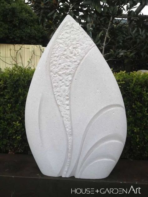 Stone Carving Ideas, Stone Sculpture Art, Stone Carving Sculpture, Stone Sculptures, Rock Sculpture, Cement Art, Plaster Sculpture, House And Garden, Sculpture Ideas