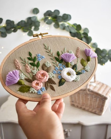 Ashrifa Anwer (@crafty.dreams) • Instagram photos and videos Embroidered Dream Catcher, Neutral Flower Embroidery, Framed Embroidery, Hoop Embroidery, Brazilian Embroidery, Crochet Tablecloth, Personalized Embroidered, Beautiful Gifts, Hand Embroidery Designs