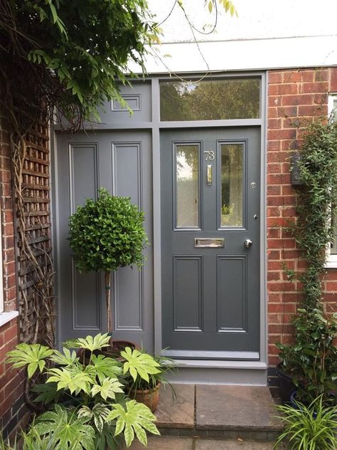 Victorian Front Door, Front Doors Uk, Grey Front Doors, Victorian Front Doors, Exterior Door Colors, Composite Front Door, Traditional Front Doors, Front Door Styles, Red Brick House