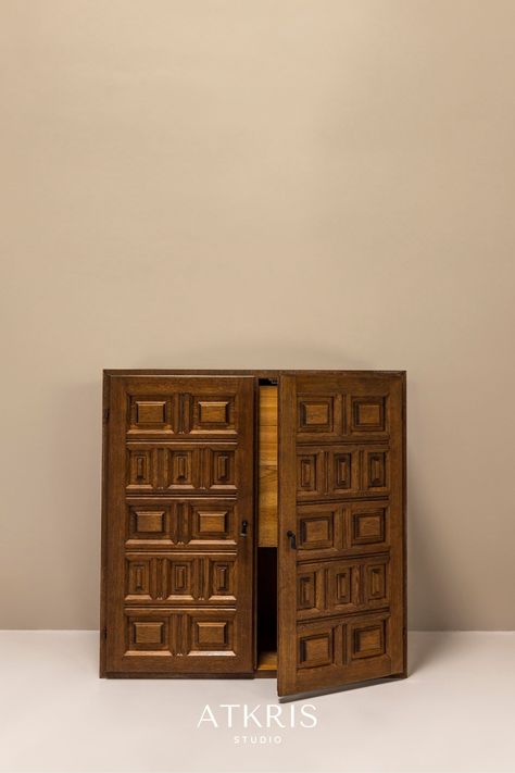 A charming oak cabinet with a touch of brutalist style. Crafted with meticulous detail, this piece features striking graphical elements on its front, reminiscent of Spanish brutalist design. ⁠
vintage design | vintage cabinet | sideboard | Spanish design | brutalist design | brutalism | brutalist style Brutalist Cabinet, Mid Century Cabinets, Retro Sideboard, Oak Cabinet, Cabinet Sideboard, Brutalist Design, Vintage Cabinet, Spanish Design, Graphical Elements