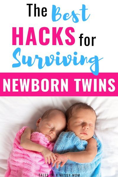 The best hacks for surviving newborn twins. Baby tips for newborn twins, including schedule, breastfeeding, pumping, sleep, and more. #twins #newborn #babytips Twin Newborn Schedule, Twins Newborn, Bedtime Routine Baby, Breastfeeding Twins, Newborn Schedule, Newborn Needs, Best Hacks, Twin Life, Baby Twins