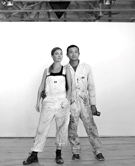 Painters Outfit Artists, Artist Outfit Style, Folds Reference, Painter Outfit, Scotland Style, Painters Overalls, Coverall Men, Thread Projects, Artist Retreat