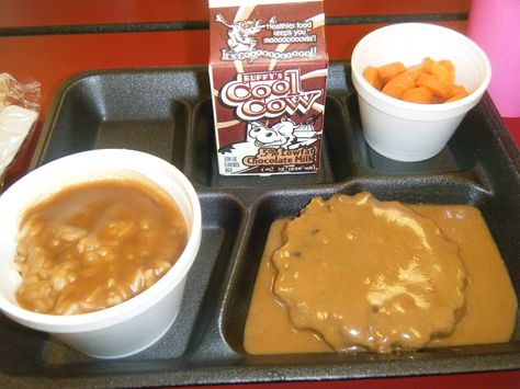 Best School Lunches, School Cafeteria Food, 90s Food, Lunch Tray, School Meal, Cafeteria Food, Food Fails, Gross Food, New School Aesthetic