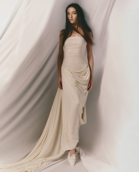 Danielle Frankel — Collection IX, Spring 2025   - Wed Vibes Birthday Shoot Inspiration, Danielle Frankel Bridal, 90s Bride, Welcome Party Dress, Outfits For Beach Vacation, Outfits For Beach, Best Outfits For Women, Trendy Outfits For Summer, David Stark