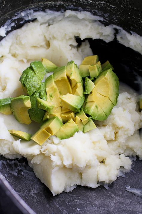 Avocado Mashed Potatoes with Caramelized Shallots Recipe Shallots Recipe, Creamy Mashed Potatoes Recipe, Shallot Recipes, Caramelized Shallots, Creamy Mash, Cubed Potatoes, Potato Cakes, Creamy Mashed Potatoes, Good Fats