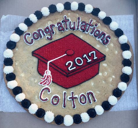 Grad Cookie Cake, Graduation Cookie Cake Ideas, Cookie Cake Graduation, Graduation Cookie Cake Designs, Graduation Cookie Cake, Graduation Sweets, Oatmeal Cookie Cake Giant, How To Make A Giant Cookie Cake, Cookie Cake Graduation Design