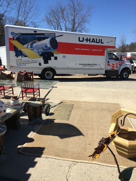 The new 26 foot Super Mover from U-Haul Uhaul Truck, U Haul Truck, Self Storage, Work Ideas, New Life, Vision Board, Trucks, Apartment, Quick Saves